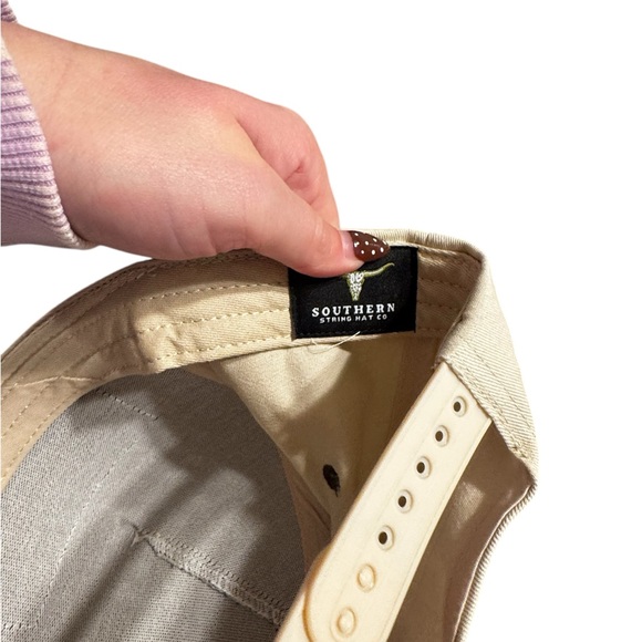 Cream and Camouflage Hat with Feather Emblem - Picture 4 of 5